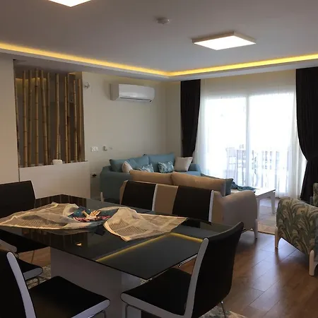 Villa Crescent Twins -white