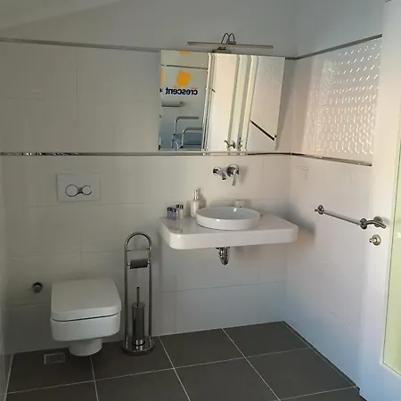 Crescent Twins -white Villa *